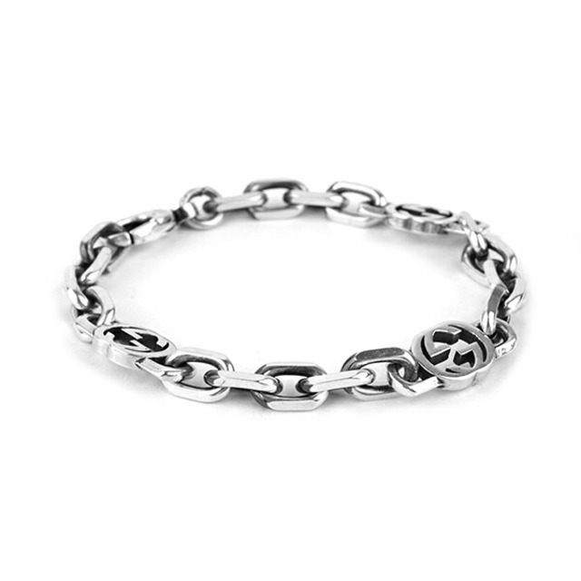 Gucci(グッチ)の新品 グッチ GUCCI ブレスレット インターロッキングG シルバー SILVER ＃16 レディースのアクセサリー(ブレスレット/バングル)の商品写真