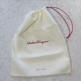 サルヴァトーレフェラガモ(Salvatore Ferragamo)の2新品フェラガモ巾着袋ポーチバッグSalvatore Ferragamo(ポーチ)