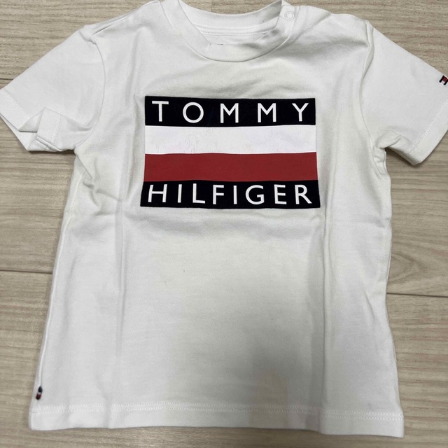 TOMMY HILFIGER(トミーヒルフィガー)のトミーヒルフィガー　キッズセット♡ キッズ/ベビー/マタニティのベビー服(~85cm)(Ｔシャツ)の商品写真