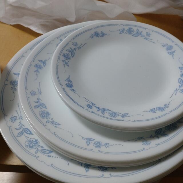 CORELLE(コレール)のコーレル　11枚　4パターン インテリア/住まい/日用品のキッチン/食器(食器)の商品写真