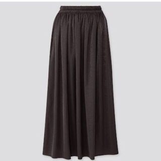 ユニクロ(UNIQLO)のドレープギャザーロングスカート（丈標準81～85cm）(ロングスカート)