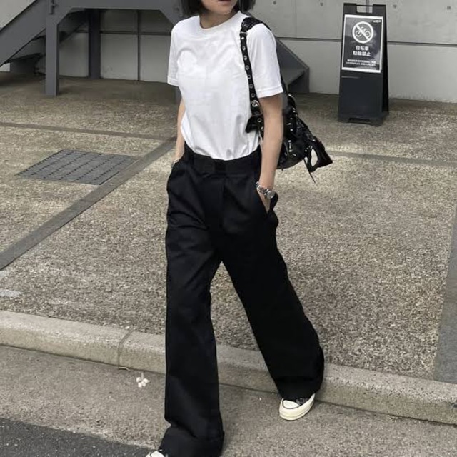 Dickies(ディッキーズ)のok.soon×dickies wide chino pants (black) レディースのパンツ(チノパン)の商品写真