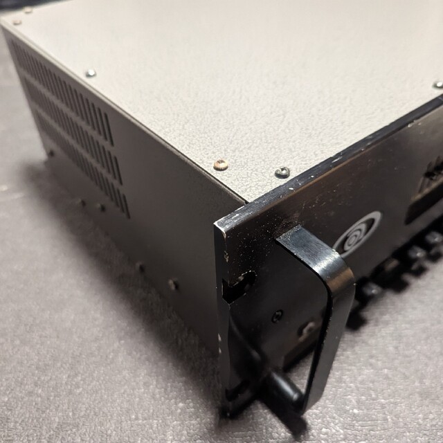 AMPEG SVT-2PRO 純正フットスイッチケーブル付きの通販 by ぺトシヤ's AMPEG SVT-2PRO 純正フットスイッチケーブル付きの通販 by ぺトシヤ's