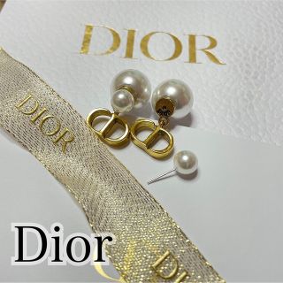 クリスチャンディオール(Christian Dior)の一点物♡ Christian Dior パール トライバルピアス(ピアス)