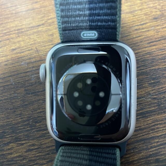 Apple Watch(アップルウォッチ)のApple Watch Series 7 GPS 41mm スターライト メンズの時計(腕時計(デジタル))の商品写真