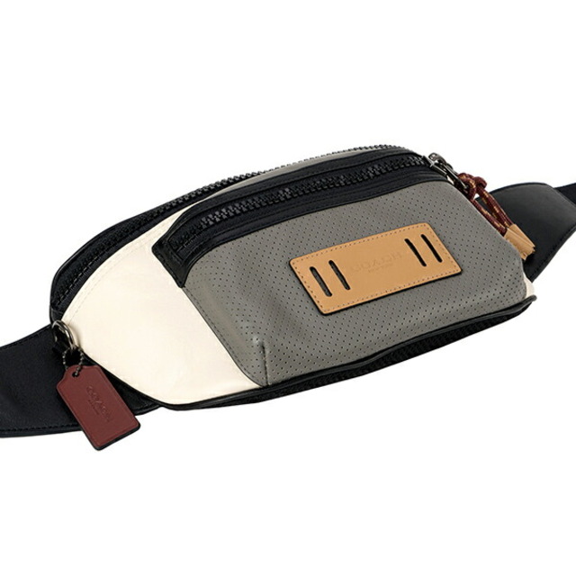新品 コーチ COACH ウエストバッグ・ボディバッグ BELT BAG ホワイト