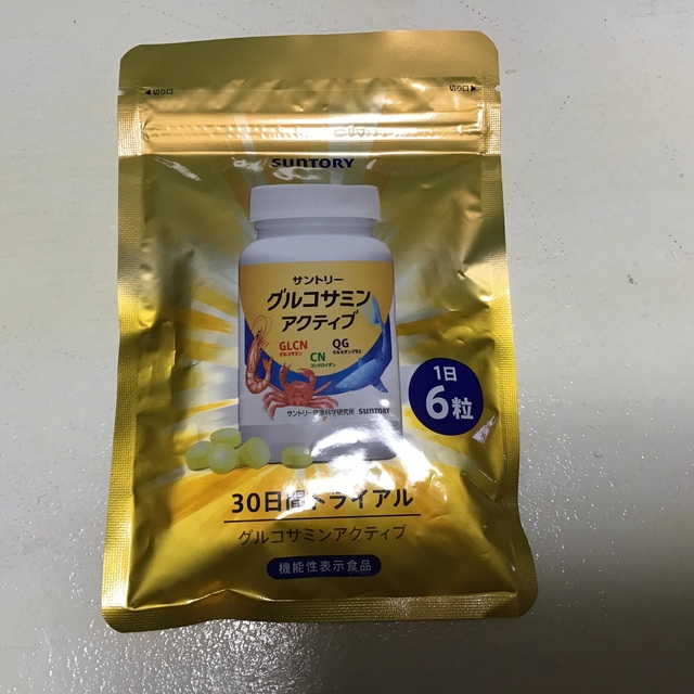 サントリー　グルコサミン　30日分　180粒 食品/飲料/酒の健康食品(その他)の商品写真