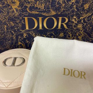 ディオール(Dior)のディオールスキンフォーエブァー　Diorクッションパウダーフェイスパウダー(フェイスパウダー)