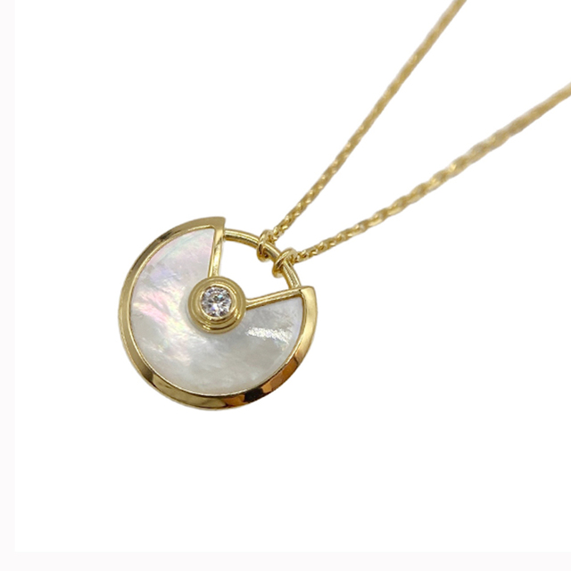 週間売れ筋 Cartier ネックレス【中古】 カルティエ ドゥ アミュレット