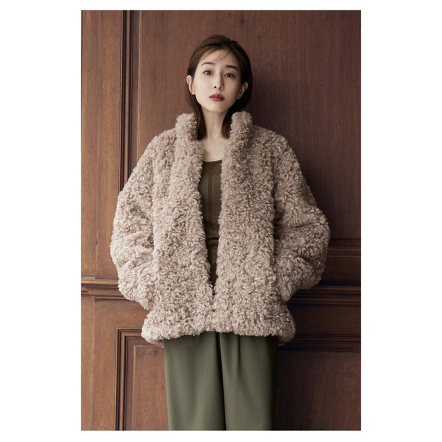 新品未使用　田中みな実×CLANE CURL FUR SHORT COAT