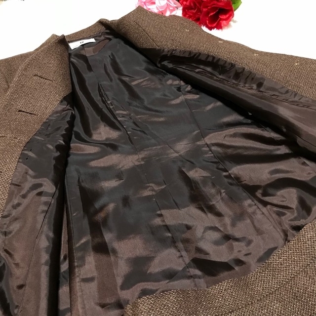 ROBE(ローブ)のROBE ノーカラージャケット セットアップ  スカートスーツ ママスーツ入園式 レディースのフォーマル/ドレス(スーツ)の商品写真