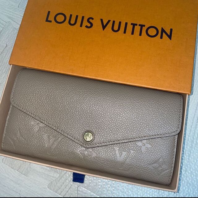 すぐったレディース福袋 LOUIS VUITTON - 2021年正規店購入!!美品