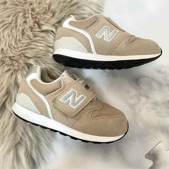 New Balance(ニューバランス)のNew Balance スニーカー　ブラウン　ベビー　996 13.5cm キッズ/ベビー/マタニティのベビー靴/シューズ(~14cm)(スニーカー)の商品写真