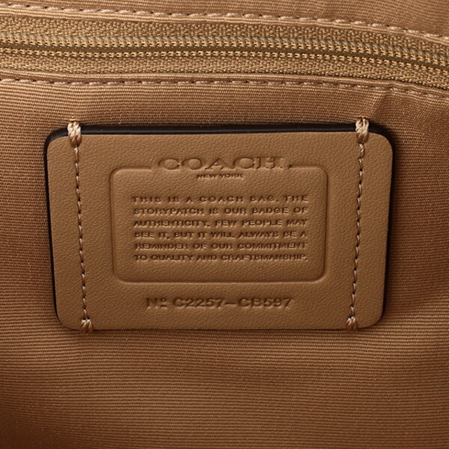 COACH(コーチ)の新品 コーチ COACH ハンドバッグ ストロベリープリント ケイシーサッチェル ホワイト 白 ピンク レディースのバッグ(ハンドバッグ)の商品写真