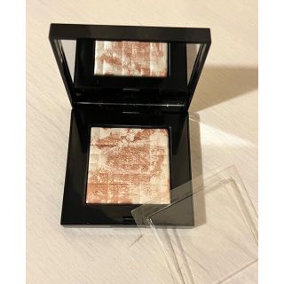 ボビイブラウン(BOBBI BROWN)のBOBBI BROWN ハイライティングパウダー　セルフォードワンピース　(フェイスパウダー)