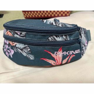 ダカイン(Dakine)のDAKINEのウエストポーチ(ボディバッグ/ウエストポーチ)