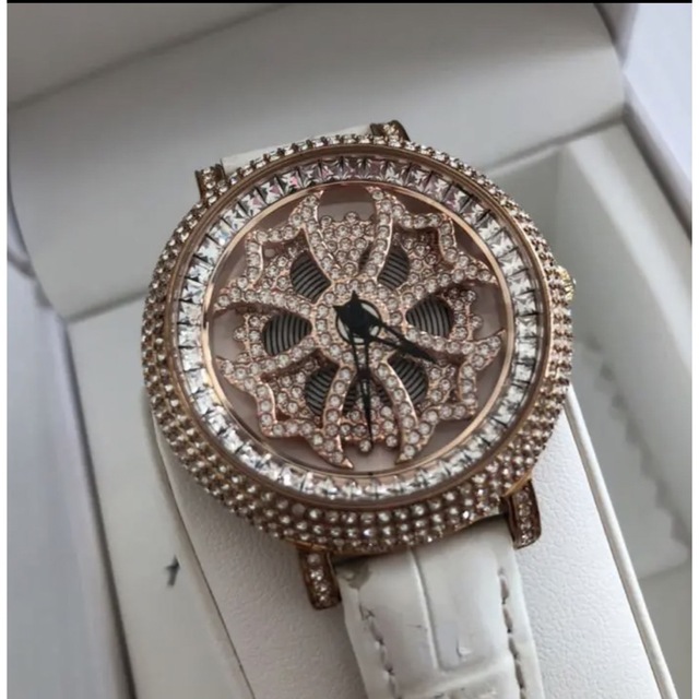 アンコキーヌ　腕時計 レディースのファッション小物(腕時計)の商品写真