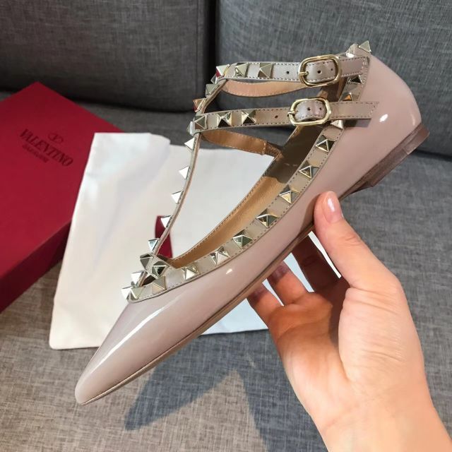 VALENTINO - 美品♡バレンティノ の通販 by Schaunt's shop｜ヴァレンティノならラクマ