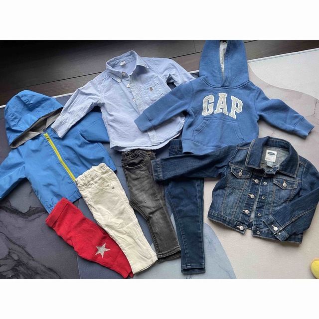 babyGAP(ベビーギャップ)のGAPなどまとめ売り80cm キッズ/ベビー/マタニティのベビー服(~85cm)(その他)の商品写真