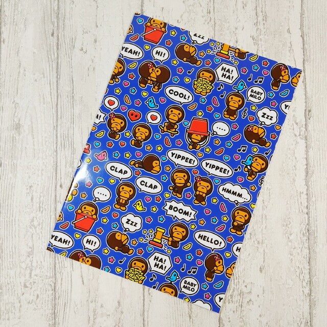 A BATHING APE(アベイシングエイプ)のA BATHING APE BAPEKIDS ムック冊子のみ2冊セット A メンズのファッション小物(その他)の商品写真