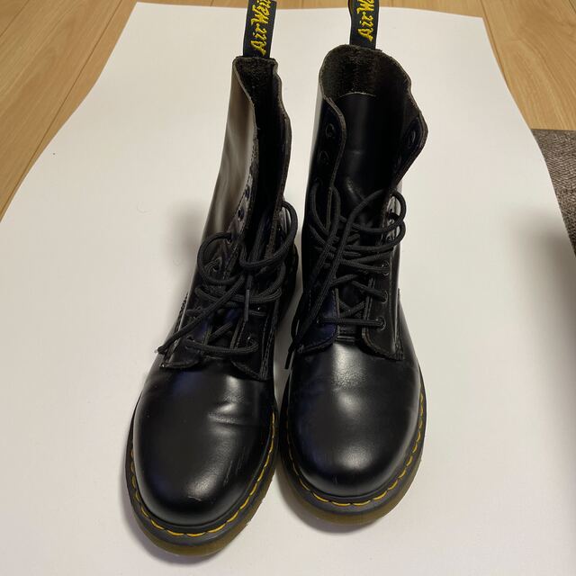 Dr.Martens(ドクターマーチン)のドクターマーチン 8ホール ブーツ　Dr.Martins UK8 メンズの靴/シューズ(ブーツ)の商品写真