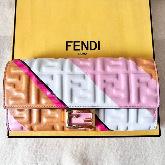 FENDI - フェンディ 美品 2022年 バゲット コンチネンタル 長財布 8M0251