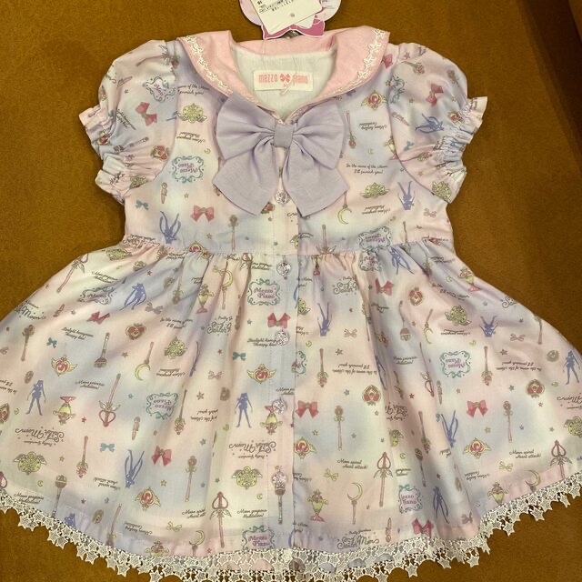 mezzo piano(メゾピアノ)の【mezzo piano】セーラームーン セットアップ サイズ90 キッズ/ベビー/マタニティのキッズ服女の子用(90cm~)(ワンピース)の商品写真