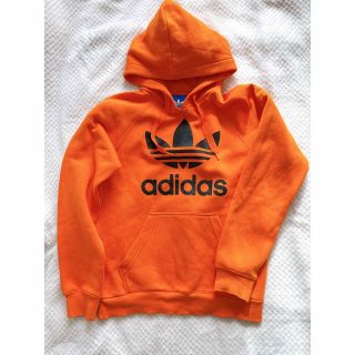 アディダス(adidas)のadidas　パーカー(パーカー)