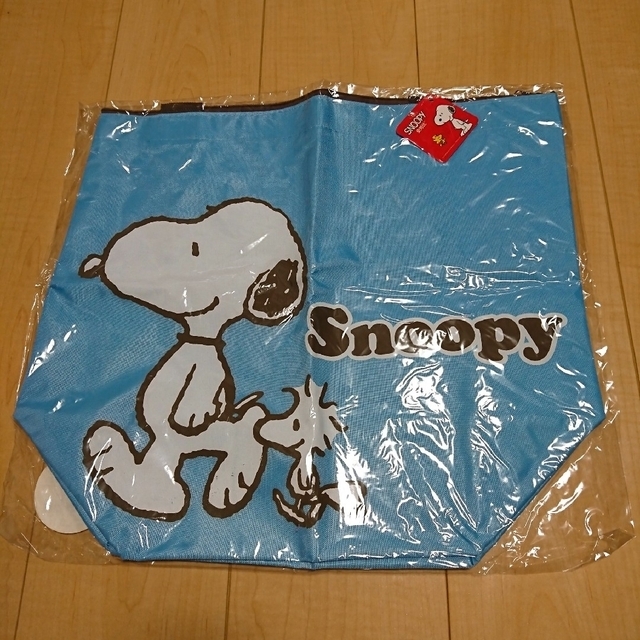 SNOOPY(スヌーピー)の☆スヌーピー たっぷり入るトートバッグ レディースのバッグ(エコバッグ)の商品写真