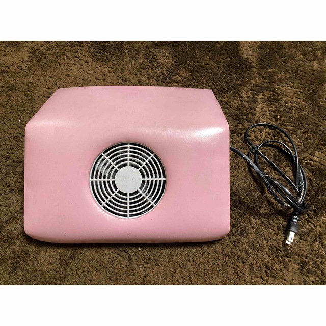 ビューティーネイラー 集塵機 ピンク ネイルショップにて使用 コスメ/美容のネイル(ネイル用品)の商品写真