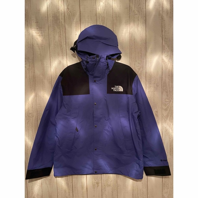 THE NORTH FACE(ザノースフェイス)のＸＬノースフェイスゴアテックス　ディープブルー　1990マウンテンジャケット メンズのジャケット/アウター(ナイロンジャケット)の商品写真