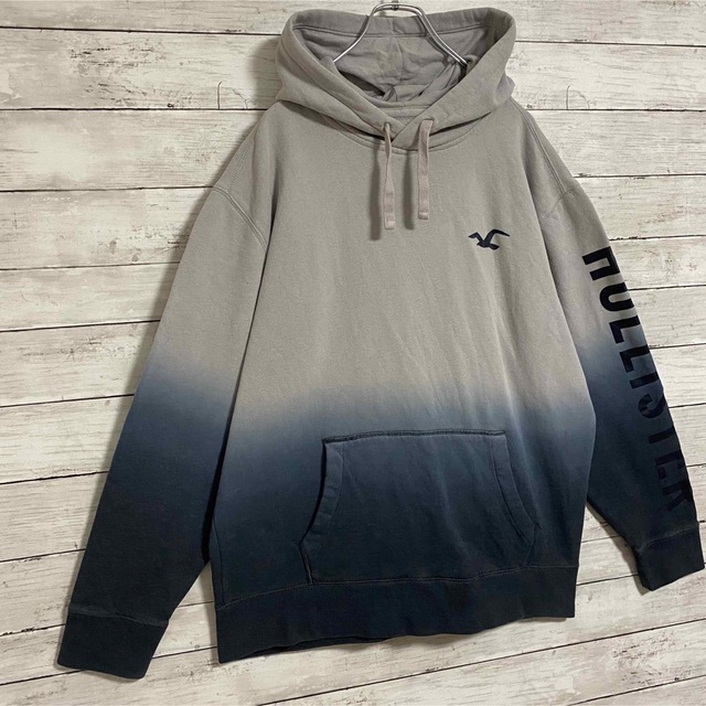 Hollister(ホリスター)の【希少デザイン】HOLLISTER  パーカー　 XL 希少カラー　一点物　レア メンズのトップス(パーカー)の商品写真