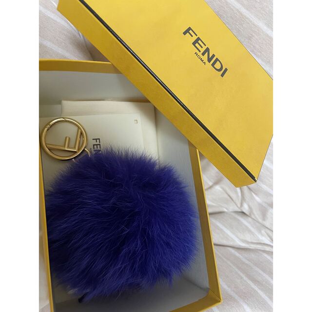 FENDI(フェンディ)の未使用　フェンディ　ファー　チャーム レディースのアクセサリー(チャーム)の商品写真