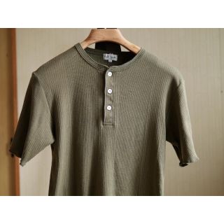 ポールスミス(Paul Smith)のポールスミス リブヘンリーネックTシャツ カーキ サイズM(Tシャツ/カットソー(半袖/袖なし))