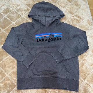 パタゴニア(patagonia)のPatagonia kids L グレーパーカー(Tシャツ/カットソー)