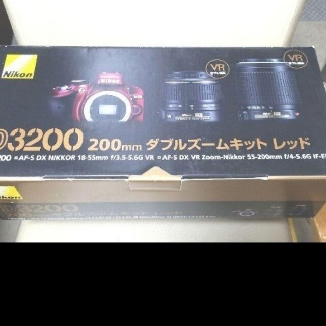 Nikon D3200 ダブルズームキット RED