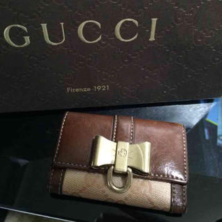 グッチ(Gucci)のGUCCI キーケース リボン ショップ袋付 GG(キーケース)