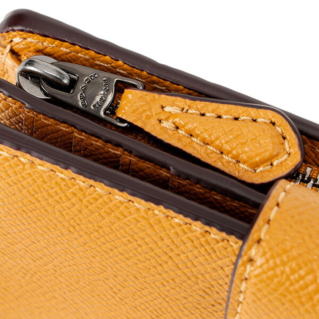 COACH - 新品 コーチ COACH 2つ折り財布 ミディアム コーナー COACH - 新品 コーチ COACH 2つ折り財布 ミディアム コーナー