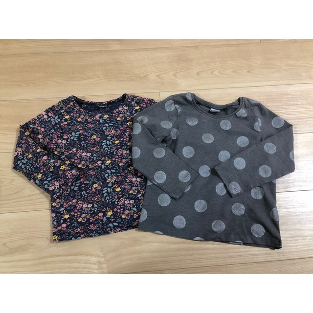 NEXT(ネクスト)のnext ロングTシャツ　　ロンT  2枚セット キッズ/ベビー/マタニティのキッズ服女の子用(90cm~)(Tシャツ/カットソー)の商品写真