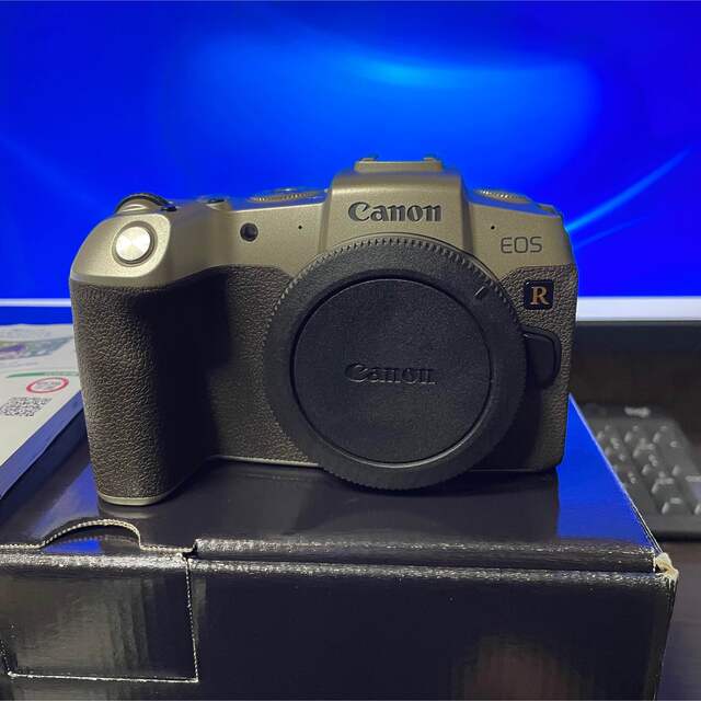 Canon - Canon キャノン eos RP ゴールド 限定色 フルサイズミラーレス一眼