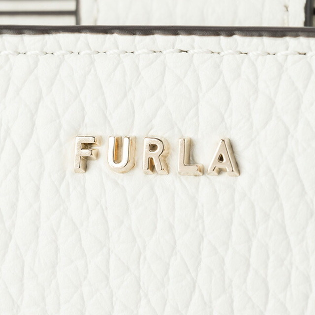 Furla(フルラ)の新品 フルラ FURLA 2つ折り財布 バビロン M COMPACT WALLET ホワイト系 レディースのファッション小物(財布)の商品写真