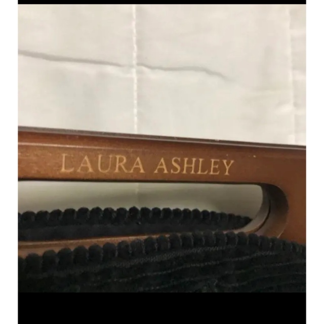 LAURA ASHLEY(ローラアシュレイ)の値下げ　未使用　ローラアシュレイ　バッグ レディースのバッグ(ハンドバッグ)の商品写真