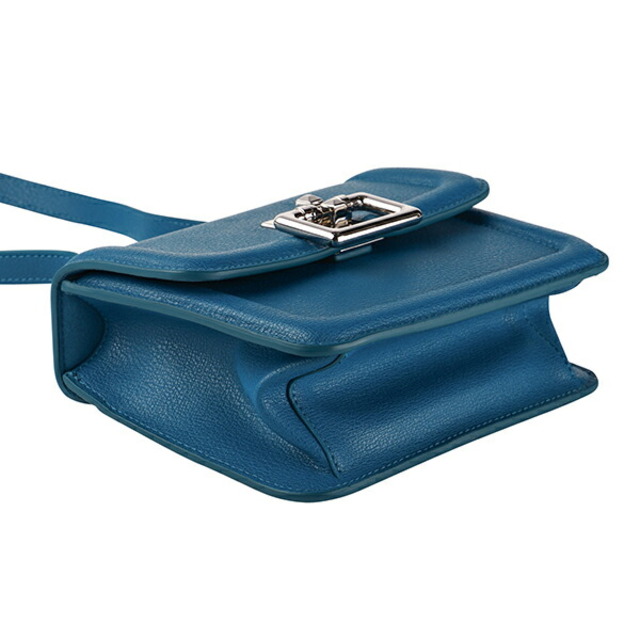 新品 フルラ FURLA ショルダーバッグ ヴィラ ミニ クロスボディ 新品 フルラ FURLA ショルダーバッグ ヴィラ ミニ クロスボディ