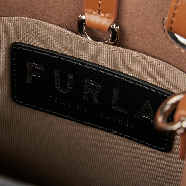 FURLA - 新品 フルラ FURLA ショルダーバッグ ヴァーシティ FURLA - 新品 フルラ FURLA ショルダーバッグ ヴァーシティ