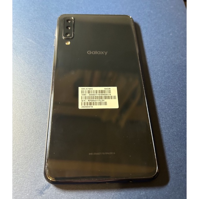 Galaxy - 【美品】SAMSUNG（サムスン） Galaxy A7 ブラックの通販 by ...