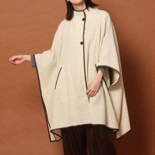 新品　DRESSTERIOR　イタリア製生地ポンチョ