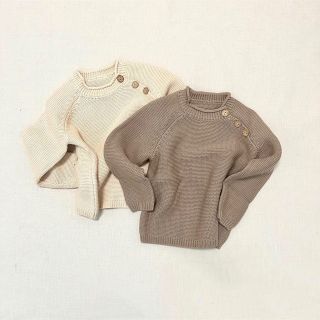 ザラキッズ(ZARA KIDS)の《新品・未使用》ボタンニット(ニット)