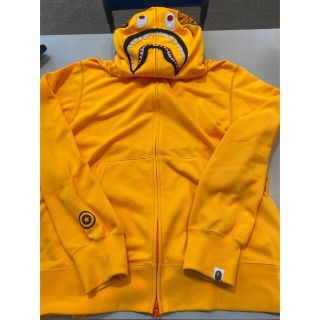 アベイシングエイプ(A BATHING APE)のAPE ネオン シャークパーカー 2XL(パーカー)