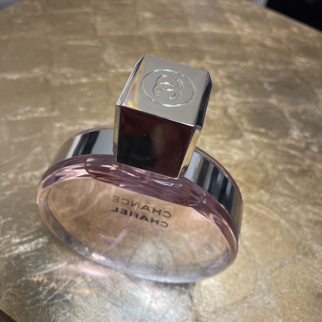 CHANEL(シャネル)のシャネル　チャンス　150ml 未使用 コスメ/美容の香水(香水(女性用))の商品写真