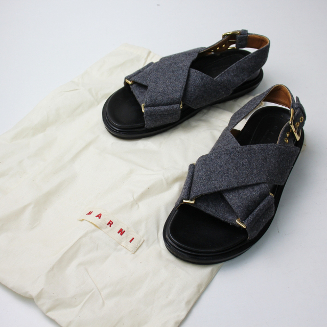 美品 MARNI マルニ Fussbett フスベット ウールフェルト ストラップ
